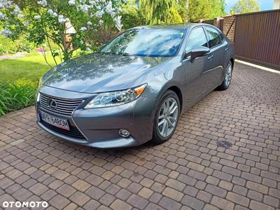 Lexus ES 300h