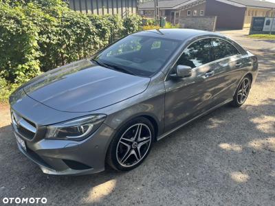 Mercedes-Benz CLA 180 7G-DCT