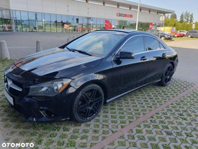 Mercedes-Benz CLA 250 4-Matic Urban