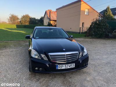 Mercedes-Benz Klasa E 200 CDI BlueEff Avantgarde