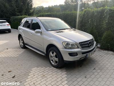 Mercedes-Benz ML 350 4MATIC 7G-TRONIC Grand Edition