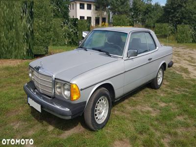 Mercedes-Benz W123