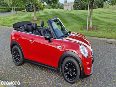 MINI Cooper Cabrio