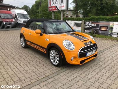 MINI Cooper S Cabrio Sidewalk Trim