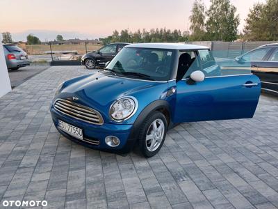 MINI Cooper Standard