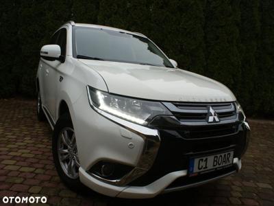 Mitsubishi Outlander 2.0 4WD Plug-In Hybrid