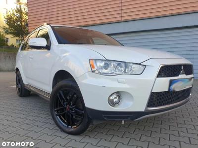 Mitsubishi Outlander 2.2 DI-D 4WD TC-SST Intense