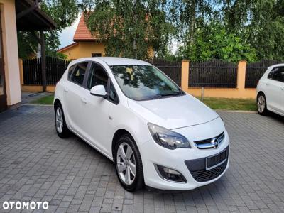 Opel Astra 1.4 Turbo Cosmo