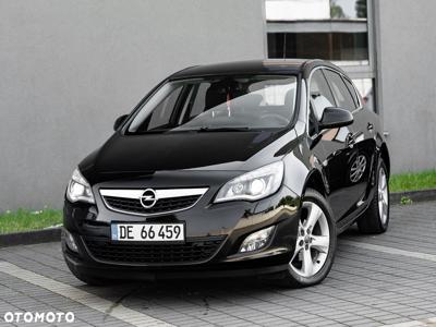 Opel Astra 1.4 Turbo Cosmo