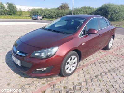 Opel Astra IV 1.4 T Business EU6