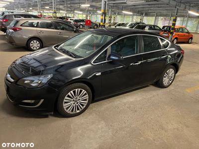 Opel Astra IV 1.6 Executive