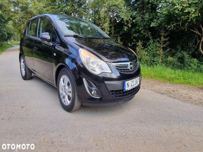 Opel Corsa 1.2 16V Cosmo