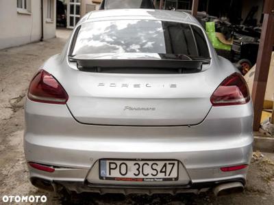 Porsche Panamera Standard