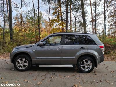 Suzuki Grand Vitara 2.0