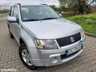 Suzuki Grand Vitara 2.0 De luxe