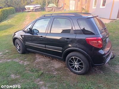 Suzuki SX4 1.9 DDiS 4WD GS / Premium