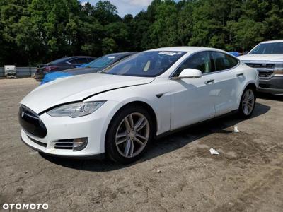 Tesla Model S Standard