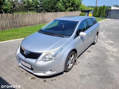 Toyota Avensis 2.0 D-4D Combi Sol