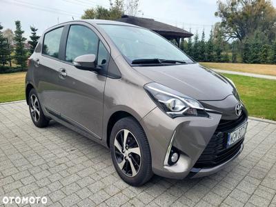 Toyota Yaris 1.0 Premium