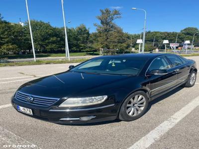 Volkswagen Phaeton 3.0 V6 TDI DPF 4MOTION Automatik (5 Sitzer) Edition 6