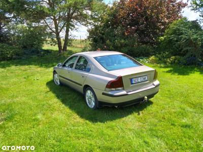 Volvo S60 2.3 T5