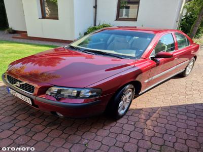 Volvo S60 2.5T Momentum