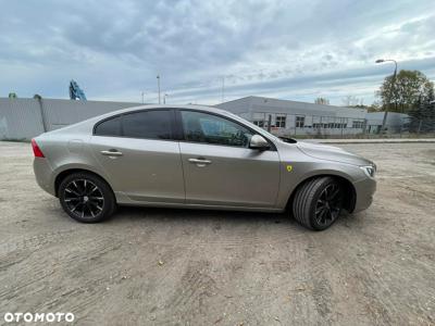 Volvo S60 D4 Drive-E Momentum