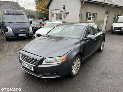 Volvo S80 2.5T Momentum