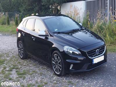 Volvo V40 D2 Drive-E R-Design Momentum