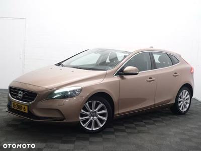 Volvo V40 D2 R-Design Momentum