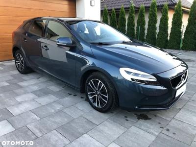 Volvo V40 T2