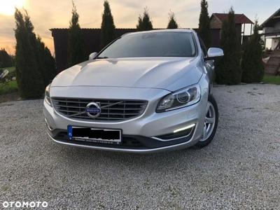 Volvo V60 D3 Drive-E Summum