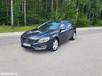 Volvo V60 T5 Drive-E Momentum