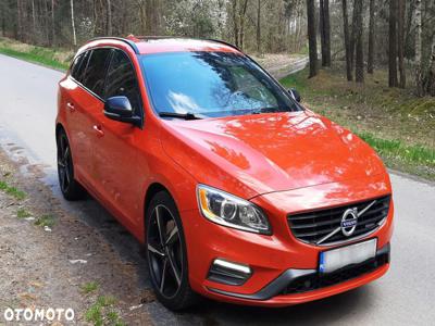 Volvo V60 T6 AWD R-Design Summum