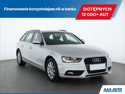 Audi A4 B8 Avant Facelifting 2.0 TDI 143KM 2013