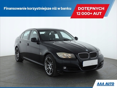 BMW Seria 3 E90-91-92-93 Limuzyna E90 325Xi 218KM 2010