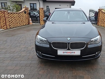 BMW Seria 5 F10-F11 Limuzyna 520d 184KM 2012