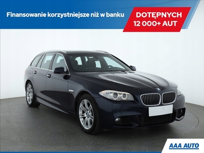 BMW Seria 5 F10-F11 Touring 528i 245KM 2011