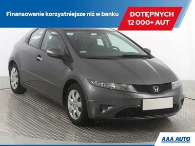 Honda Civic VIII Hatchback 3d 1.4 i-VTEC 100KM 2011