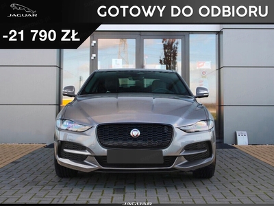 Jaguar XE Sedan Facelifting 2.0 204KM 2022