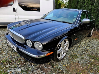 Jaguar XJ VII X350 2003