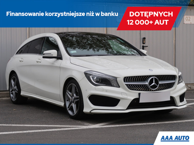 Mercedes CLA C117 Shooting Brake 1.6 200 156KM 2016