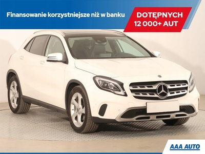 Mercedes GLA I Off-Roader Facelifting 1.6 200 156KM 2019