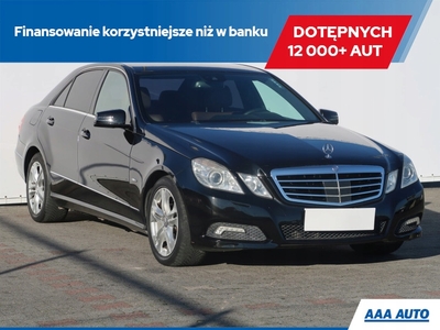 Mercedes Klasa E W212 Limuzyna 250 CDI BlueEFFICIENCY 204KM 2009