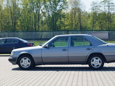 Mercedes W124