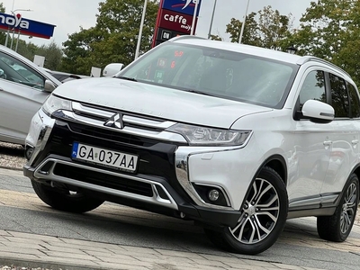 Mitsubishi Outlander III SUV Facelifting 2015 2.0 MIVEC 150KM 2016