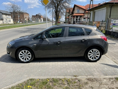 Opel Astra