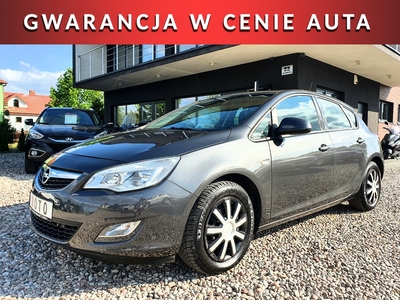 Opel Astra J Hatchback 5d 1.4 Turbo ECOTEC 140KM 2010