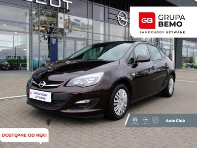 Opel Astra J Sedan 1.6 Twinport ECOTEC 115KM 2017