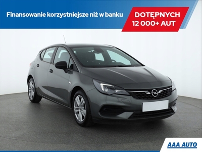 Opel Astra K Hatchback Facelifting 1.2 Turbo 145KM 2021